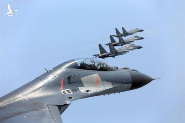 27 phi cơ Trung Quốc xâm nhập ADIZ, Đài Loan xuất kích phản công