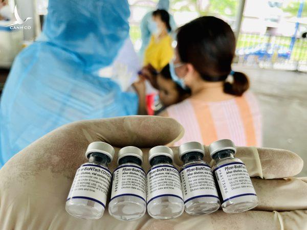 Binh Dương có thật sự để 149.000 liều vắc xin Moderna hết hạn không?