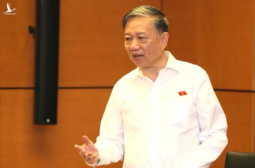 Bộ trưởng Tô Lâm nói về việc trao thêm trách nhiệm cho công an xã