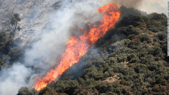 Cháy rừng ở California với nguyên nhân không ai ngờ tới