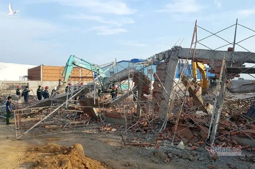 Chủ tịch tỉnh Đồng Nai chỉ đạo khẩn vụ sập tường công trình 10 người chết