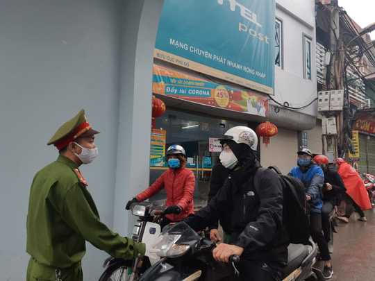 Cơ sở pháp lý cho việc xử lý người ra đường không có lý do chính đáng ở Hà Nội
