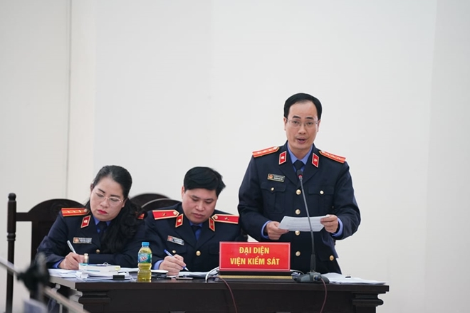 Cựu Giám đốc Nguyễn Nhật Cảm phủ nhận ăn chia % với đối tác