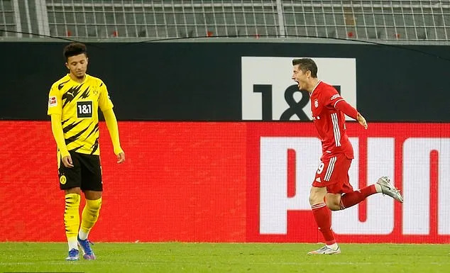 Đánh bại Dortmund, 'Hùm xám' Bayern xây chắc ngôi đầu bảng