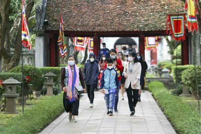 Hà Nội: Xu hướng du lịch 'tại chỗ' bắt đầu thu hút khách