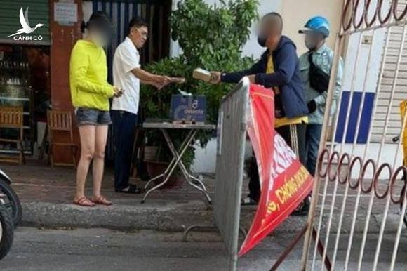 Hà Nội: Xử phạt Bí thư phường vì ra ngoài không đeo khẩu trang
