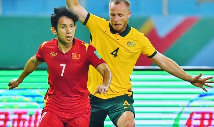 Hiệp 1 trận Việt Nam - Australia: VAR từ chối penalty cho Việt Nam, Australia tạm dẫn 1 - 0
