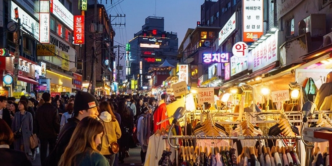 Khu Itaewon nguy cơ thành ổ dịch mới, Seoul đóng cửa trở lại các quán bar