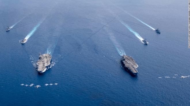 Lực lượng tấn công mẫu hạm khủng của Mỹ xuất hiện ở Biển Đông