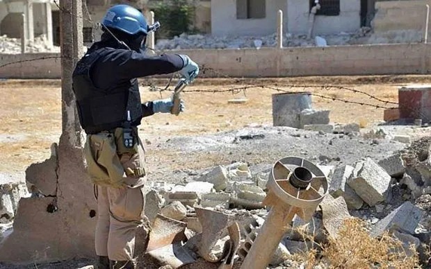 Nga phát hiện khủng bố làm 15 quả bom hóa học ở Syria