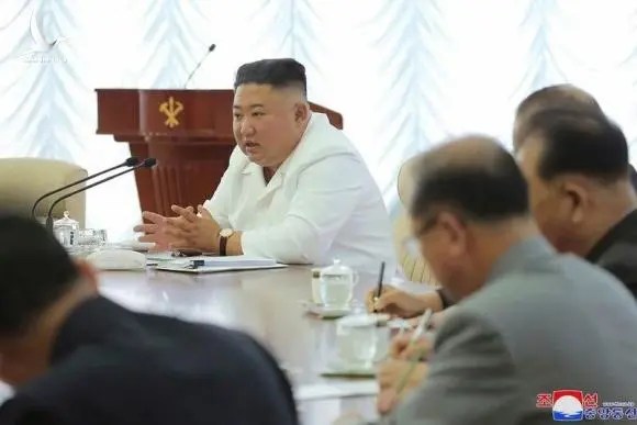 Quyết định ‘gây chấn động’ của ông Kim Jong Un