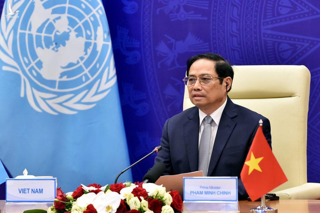 Thủ tướng Phạm Minh Chính và bài phát biểu ấn tượng khiến hàng loạt chuyên gia quốc tế trầm trồ