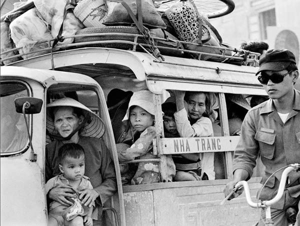 TNhững ngày cuối cùng của Mỹ ở Việt Nam: Từ Sài Gòn tới Nhà Trắng - "Những gì tôi nhìn thấy khi Mỹ thua cuộc"