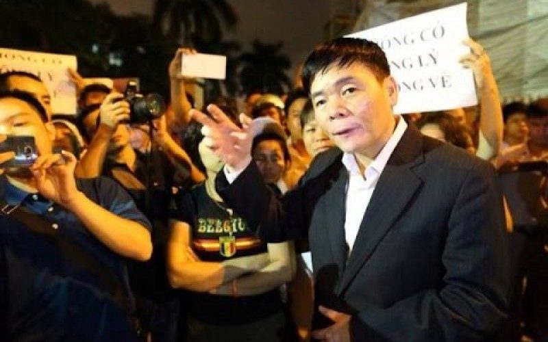 Toàn cảnh phiên xử luật sư Trần Vũ Hải về tội trốn thuế