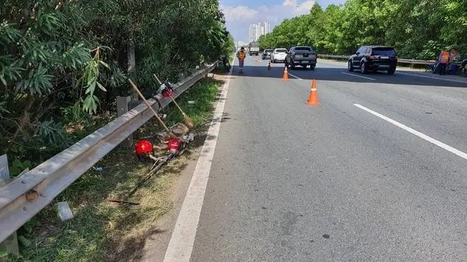 Truy tìm tài xế ôtô đâm tử vong công nhân trên đại lộ Thăng Long