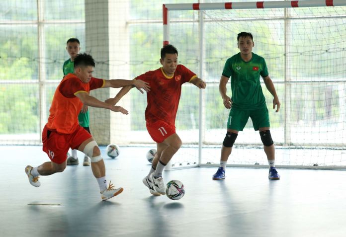 Đội tuyển Futsal Việt Nam lên đường sang Tây Ban Nha