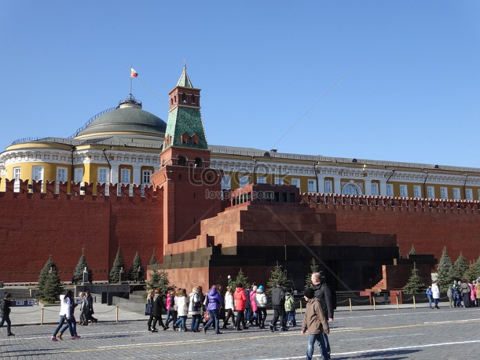 Vì sao Putin quyết tâm bảo vệ lăng mộ Lê nin để có nước Nga phát triển