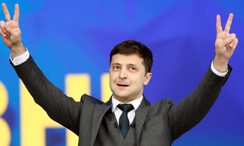Bầu cử Ukraine: Ứng viên Zelensky đưa ra các ưu tiên sau chiến thắng
