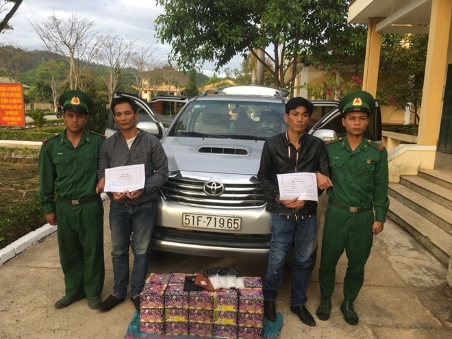 Bóc gỡ đường dây chuyển 60 nghìn viên ma túy từ Lào vào Việt Nam
