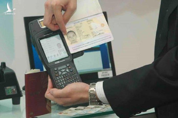 Công dân Việt Nam sắp có hộ chiếu gắn chip điện tử