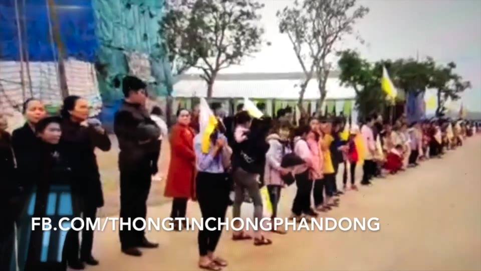 Để đón Nguyễn Thái Hợp về làm Giám mục Giáo phận Hà Tĩnh, hàng trăm học sinh này đã phải nghỉ học