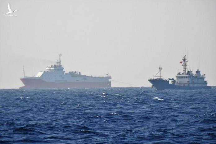 Tàu Việt Nam rượt đuổi tàu Hải Dương Địa Chất 8 Trung Quốc dọc biển Quy Nhơn