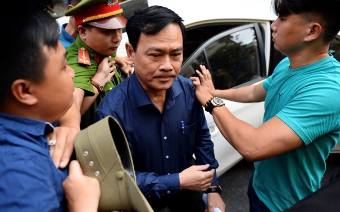 Tòa tuyên phạt Nguyễn Hữu Linh 18 tháng tù giam