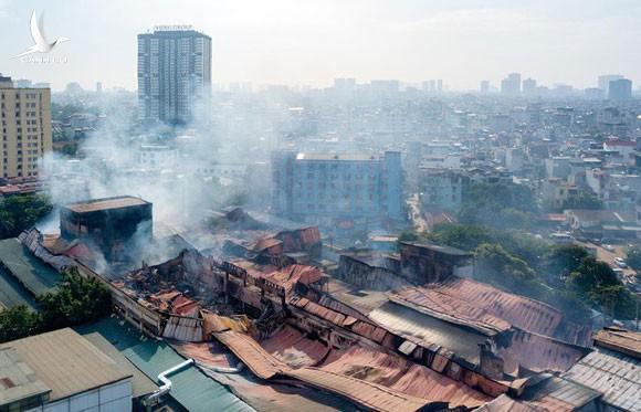 Yêu cầu Chủ tịch Hà Nội làm rõ mức độ ô nhiễm sau vụ cháy Công ty Rạng Đông