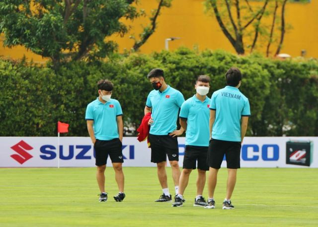 AFF Suzuki Cup 2020: Sẵn sàng dừng trận đấu nếu có mưa kèm sấm sét