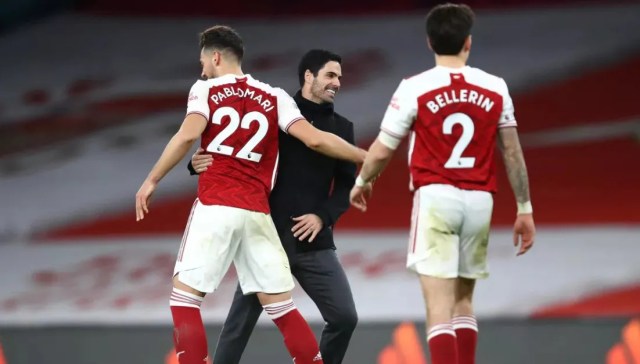 Arsenal 3 - 1 Chelsea: 'Cú sốc' ngày tặng quà