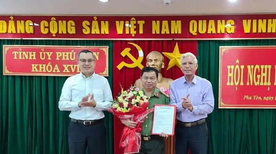 Ban Bí thư Trung ương Đảng chuẩn y, chỉ định nhân sự Quân đội, Công an