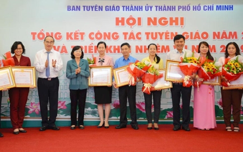 Ban Tuyên giáo Thành ủy TP.HCM: PHẢI CHỦ ĐỘNG ĐẤU TRANH VỚI CÁC QUAN ĐIỂM SAI TRÁI