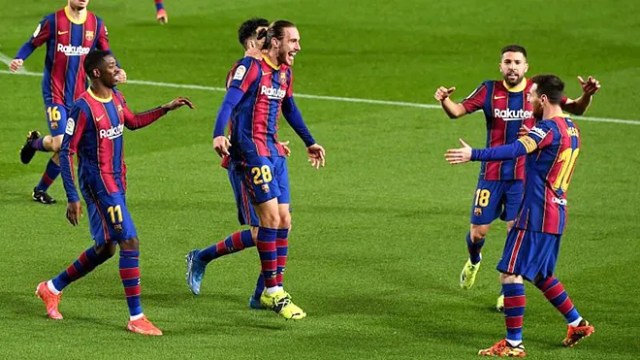 Barcelona: Tạo phép màu ở La Liga