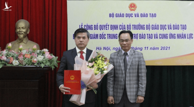 Bộ trưởng Bộ GD-ĐT bổ nhiệm, luân chuyển nhiều lãnh đạo