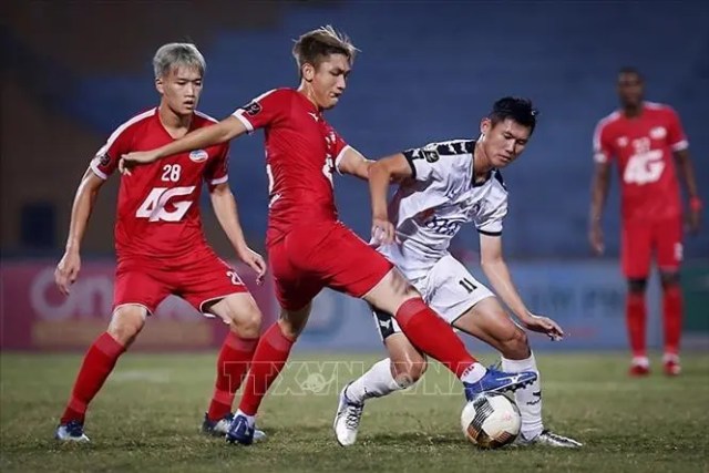 V-League đón trái bóng lăn trở lại