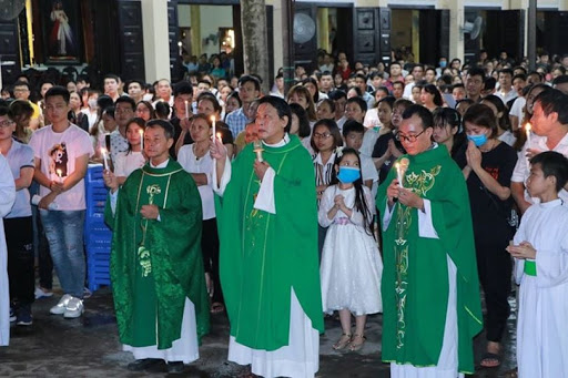 Bớt lồng ghép nội dung mang tính chính trị là đem lại đời sống đạo thuần túy cho bà con giáo dân