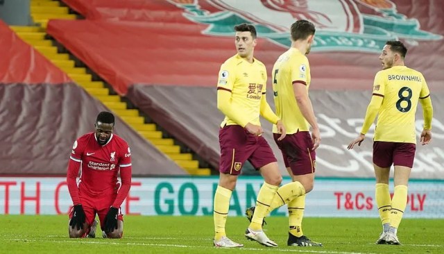 Burnley tạo 'địa chấn' tại Anfield