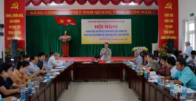 Cần quan tâm công tác cán bộ về người dân tộc thiểu số