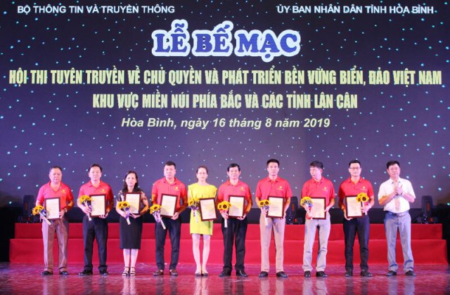 Chính truyền thông đã vạch trần hành vi sai trái của Trung Quốc trên biển Đông  