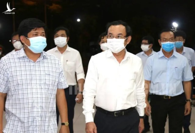 Chuyến thị sát và chỉ đạo quan trọng vào nửa đêm của Bí thư Nên tại chợ Bình Điền Chuyến thị sát và chỉ đạo quan trọng vào nửa đêm của Bí thư Nên tại chợ Bình Điền
