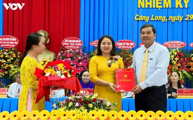 Công bố chỉ định Bí thư huyện tại đại hội, Tỉnh ủy Trà Vinh nói “đúng quy định“