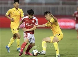 Công Phượng hay nhất lượt đi V-League 2020