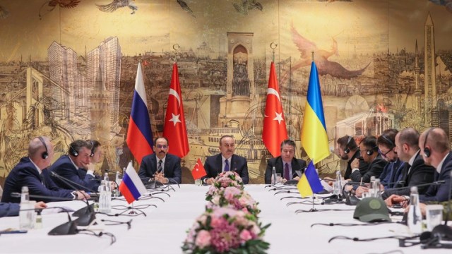 CON ĐƯỜNG NGOẠI GIAO MỞ LỐI THOÁT CHO XUNG ĐỘT NGA - UKRAINE