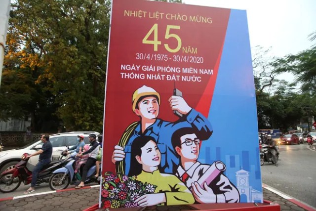 'Đất nước trọn niềm vui' - chương trình nghệ thuật chào mừng 45 năm thống nhất đất nước