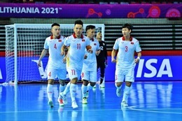 Đội tuyển futsal Việt Nam 'vượt núi' để giành quyền tự quyết tấm vé đi tiếp tại bảng D