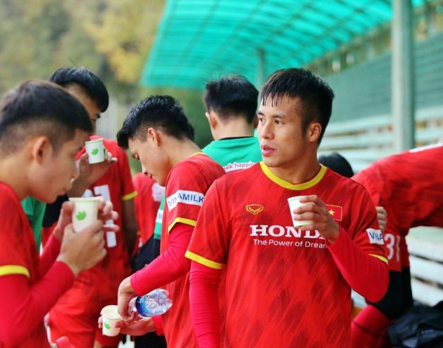 Đội tuyển U23 Việt Nam vượt thời tiết giá lạnh tại Kyrgyzstan