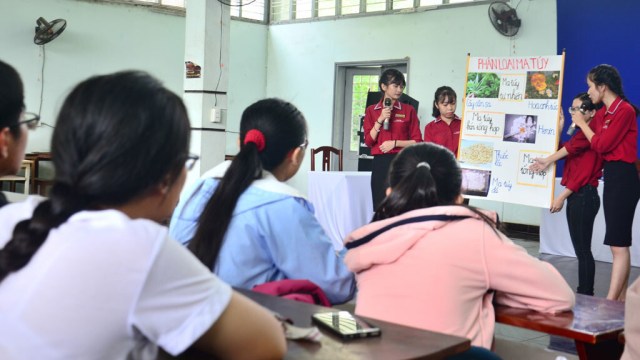 Đừng là những người trẻ thiếu hiểu biết pháp luật: Cần phải làm cho lối sống tích cực tăng lên