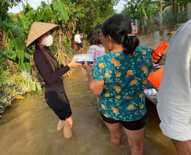 Đừng làm hại Thủy Tiên và đừng dựng chuyện chửi Nhà nước