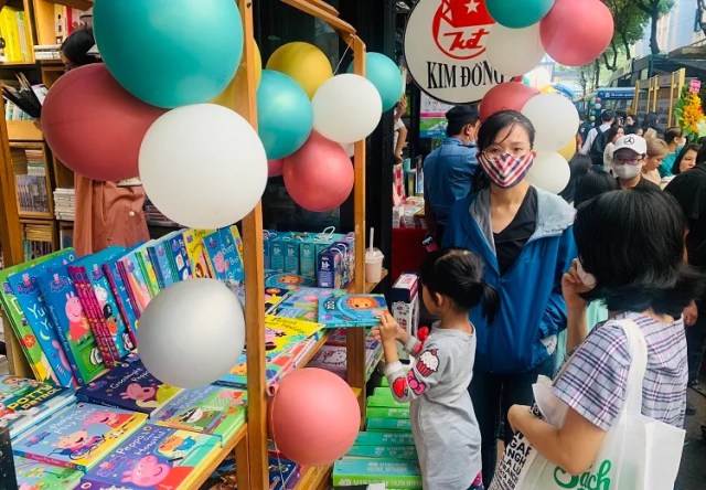 Đường sách TP Hồ Chí Minh là mô hình văn hoá hiện đại đầu tiên tại Việt Nam Đường sách TP Hồ Chí Minh là mô hình văn hoá hiện đại đầu tiên tại Việt Nam