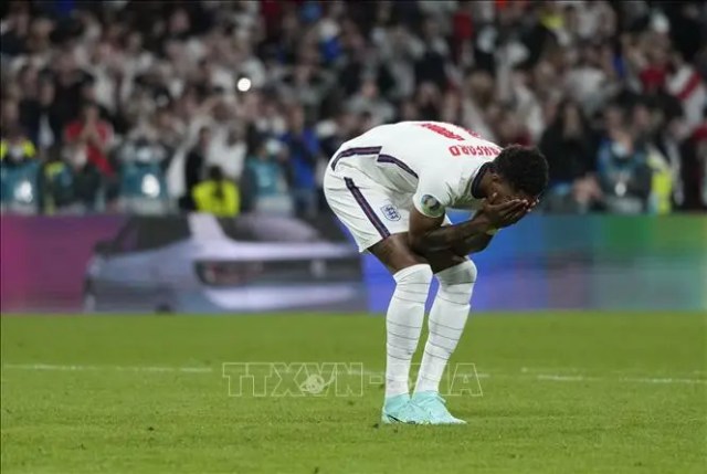 EURO 2020: Marcus Rashford viết tâm thư cảm động sau khi đá hỏng luân lưu